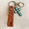 Party Favor Vintage präglad Cowhide Keychain Western Style Turquoise Pumpkin Flower Pendant Textured Keychains Jewelry SN4438