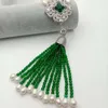 3 trådar Vit barock pärlhalsband CZ Pave Flower Green Jade Pendant Tassel