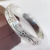 Серебряная манжетка браслет для женщины мода Lucky Bangle Ретро подружка невесты украшения шарм подарки цветочные браслеты