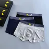 Underpants masculino designer de roupas íntimas curtas boxer gelo Seda de seda Ultra Thin Seção 2022 Popular Boxer Loose Shorts Cabeça LOL LOL