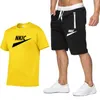 Nieuwe mannen Trainingspak Casual T-shirt Shorts Pak 2 Stuk Elastische Strand Shorts Effen kleur Print Sweatshirt mannen Sport Merk LOGO Print