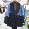 Женские костюмы Блейзеры [EWQ] Джинсовая строчка Дизайн Модная женская одежда Трендовое пальто Feminino Пэчворк Уличная одежда Свободный черный костюм 2022 Au