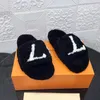 Designer Lyx Paseo Platt Komfort Tofflor Ull Dam Skjutpäls Fluffiga Luriga bokstäver Sandaler Varma Bekväma Slides