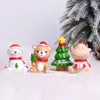 インテリアデコレーションカーレジンクラフトサンタクリスマスツリーエルクデコレーションミニドールアクセサリー装飾