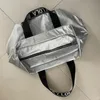 女性Bimba Y Lola Luxury Designer Bags 2021新しいファッショナブルな大容量ショルダーバッグ高品質のトートバッグBolso Negro Lujo256A310C