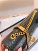 Moda donna Borsa a mano Borse in vera pelle catena oro argento 2023 Borsa a tracolla Luxurys Designer in metallo Flip cover diagonale Messenger Borsa a tracolla nera