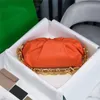 Designer Luksusowa torba z torbą łańcuchową pomarańczową ze złotym sprzętem do torby na ramię 6708 7A Rozmiar jakości: 30x16x12 cm