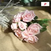 装飾的な花の花輪9PC/セットウェディングブライダルブーケ人工ローズロイヤルアップスケールシルクフォークローズパーティーホームデコレーションD