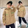 Abbigliamento per bambini Cappotto per ragazzi per bambini 2022 primavera e autunno nuova tendenza per la primavera dei ragazzi della giacca a vento Jacquard per bambini di media e grande taglia