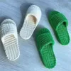 Autunno Inverno Nuove donne di marca Pantofola Moda Pelliccia Scivoli di alta qualità Suola morbida Comfort Open Toe House Infradito