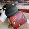 Sac de créateur Sicilly Graffiti Flip Flip Fashion épaule Miss Sicily Top Quality Crossbody Square Handsbag Mini Goile Leather Cowhide Chain Original Purse