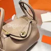 Modedesignerväskor Handväska i äkta läder Högkvalitativ Crossbody-väska Mini Lindies Mjuka Läder Lychee Kohud Doctor Handväska Kvinnor Handväskor Portmonnäer med låda