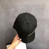 Moda Czapka baseballowa dla Unisex Casual Sports List Cap Nowe Produkty Diament Sunshade Hat Osobowości Prosty kapelusz