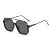 2022 Nya GM Women039s Advanced Sense Ins Plain Face Versatile Men039s och Korean Trend Metal Double Beam Sun1090003