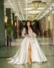 Luxus Aso Ebi Hochzeitskleid Perlen Perlen Lange Ärmel V-Ausschnitt Puffy Ballkleid Satin mit Schleppe Plus Size High Split Brautkleider