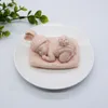 1 PCS 3D uyku bebek silikon çikolata şeker fondan kalıp el yapımı sabun alçı reçine yapım aracı 220629