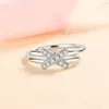 Anillos de clúster Silver 925 Prueba de diamante de corte brillante original Pasado 0.2 D Color Moissanite Cross Ring para niñas Gemstone JewelryCluster