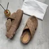 2023 Womens Fashion Slippers Bestickte Canvas Designer Slides Slip on Slipper Mädchen 60mm Pantoffel bedeckte Plateausandalen