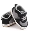 Babyschoenen 0-18 maanden Kinderen meisjes jongens peuter eerste wandelaars anti-slip zacht opgeloste bebe mocassins baby krib schoenen sneakers 8 kleur