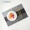 MiFlame Set med 4 PVC Tvättbara Placemats för matbordsmatta Non-slip Cup-dalbana Vinplatta W220406