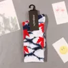 2022 Nya herr- och kvinnors långa rör-tie-dye lönnlöv basket strumpor par High Tube-Dye Sockb 11b