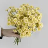 Dekorativa blommor kransar gäng kamomill heminredning imitation vit tusensköna falska blommvägg juldekorationer vaser moderna