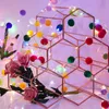 弦楽器1/2/3mコットンポンポムボールは、ホームルームのクリスマスデコレーションのフェアリーストリングライトのクリスマス装飾を導きましたノエルナビダッド結婚式の装飾年