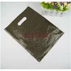 100 teile/los 25x35 cm Schwarz Plaid Große Kunststoff Einkaufstaschen Dicke Boutique Geschenk Kleidung Verpackung Tasche Mit Griff 220427