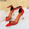 Damesschoenen en sandalen Crystal High Heel Women Pumps 2022 Luxurymerk Mary Jane220513