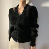 女性のセーターズレディースVネックファッションビンテージホルター長袖セクシーな女性カジュアルウィンターウォームトップレディース女性ニットウェア