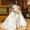 Plus Size Mermaid Wedding Dresses with Detachable Train Long Sleeve Lace Floral Arabic Stain Trumpet Bridal Gown robe de mariée