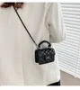 Schoudertassen schattige mode dames tas 2022 lederen crossbody voor vrouwen diamantrooster slot ontwerper handtas kleine kinderen bag choulder