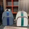 2022 nuovi designer di lusso borsa da scuola unisex ragazze ragazzi uomini zaino stile classico abbinato strisce corda fibbia uomo zaini borsone