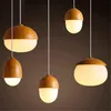 Lampade a sospensione Noci Ghianda Piccoli funghi Lampada a sospensione Vetro Latteo Palla Venatura del legno Ferro Moderno Led Pigna LightPendant