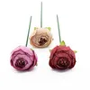 100st Tea Buds Rose Artificial Flowers Wedding Home Dekoration Tillbehör DIY Gåvor Box Armband Crafts Scrapbooking Po Props 220406