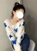 Deeptown 한국 패션 그래픽 니트 스웨터 여자 Harajuku 달콤한 오버 크기 크롭 탑 어깨 캐주얼 느슨한 점퍼 Y2K 220812