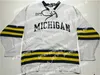 NCAA 2022 NCAA Custom Michigan Wolverines сшил хоккей -хоккей в колледже 13 Кент Джонсон Джейкоб Траскотт Джонни Бичер Брендан Брисссон Китон