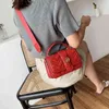 Luxushandtasche Sommer kleine modische Mode vielseitige Messenger rote Kette Designer-Handtasche Online-Verkauf