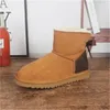 2022 Hoge kwaliteit Aus L boog U korte vrouwen snowboots Zachte comfortabele Schapenvacht warm houden pluche laarzen met kaart stofzak mooie geschenken 5062G