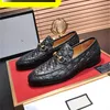 A11 Designer Fashion Luxury Mens Loafers Кожаные ручные черные коричневые повседневные деловые одежды для вечеринки свадебная мужская обувь размером с 38-45 евро 38-45