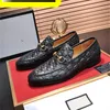 A11 Designer moda luksusowe mokasyny męskie skórzane ręcznie robione czarny brązowy swobodny suknia biznesowa impreza Wedding Men's Footear Rozmiar 38-45 EUR