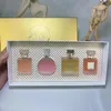 Zapach 4PCS 25 ml pary przypadkowe Perfumy Zestaw dla kobiety Festiwal Perfumy Perfumy 4PC Set Frosted Glass Butelka Szybka i bezpłatna dostawa