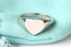 2022 Top Quality Extravagant Simple heart Love Ring Gold Silver Rose Colors Stainless Steel Couple Rings Fashion Women Designer Je229g