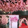 装飾的な花の花輪チェリーブロッサムレッタンブランチのシミュレーション屋内天井結婚式の装飾花束プラスチックシルクフラワーフェイク