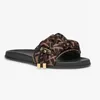 Sandaler Dam Sandaler Tofflor Designer Sliders Plattform Slides Sandal För Kvinna Sommar Sko Mode Sandles Läder Beach Flip Flips Med Box