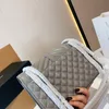 2022 Nouveau Classique Femmes Vintage Chaîne En Argent Rabat Enveloppe Sacs En Cuir Grande Capacité 25cm Designer Sac À Main Gris Grand Luxe Mode