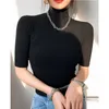 Bawełniana Tshirt Kobiety Turtleneck Slim Basic Krótki Rękaw Koszulki Kobiet Dorywczo Elastyczność White Tee Koszula Femme Woman Tops Jesień 220328