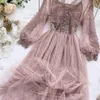 Printemps Femmes Maille Dentelle Crochet Robes Col En V Élégant De Bal Manches Bouffantes Robe D'été Dot Prom Party Sexy Slim Swing Robe Longue 220316