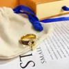 Designer anello lettera di lusso anelli da uomo gioielli classici da donna di moda di alta qualità piazza coppia coppia anello regalo di anniversario