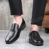 Italiano The Office Leather Shoes متسكعون للرجال اللباس غير الرسمي على الأحذية بدلة تجارية للرجال Zapatos